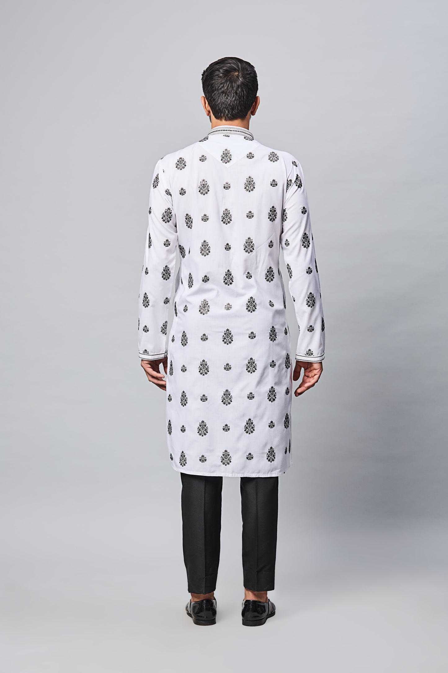 White with Black thread embroidery Kurta Set