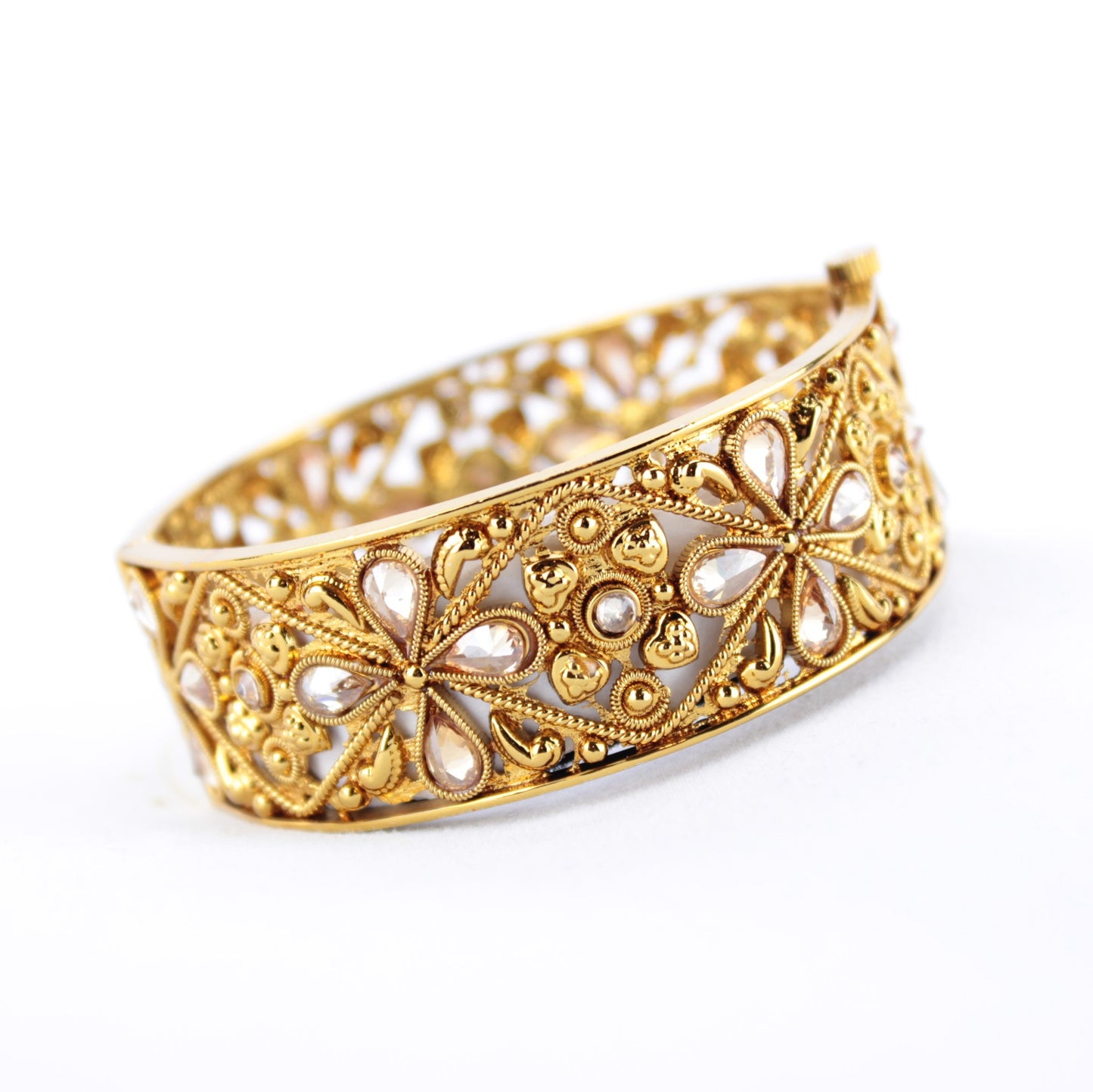 Gold Clover Design Kada - Available in 4 colors