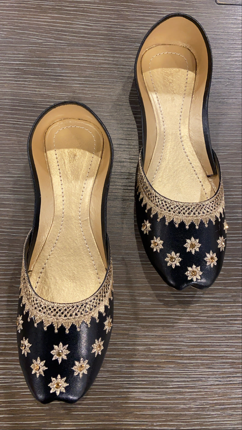 Black Khussa – Shop Poshak - Main Image