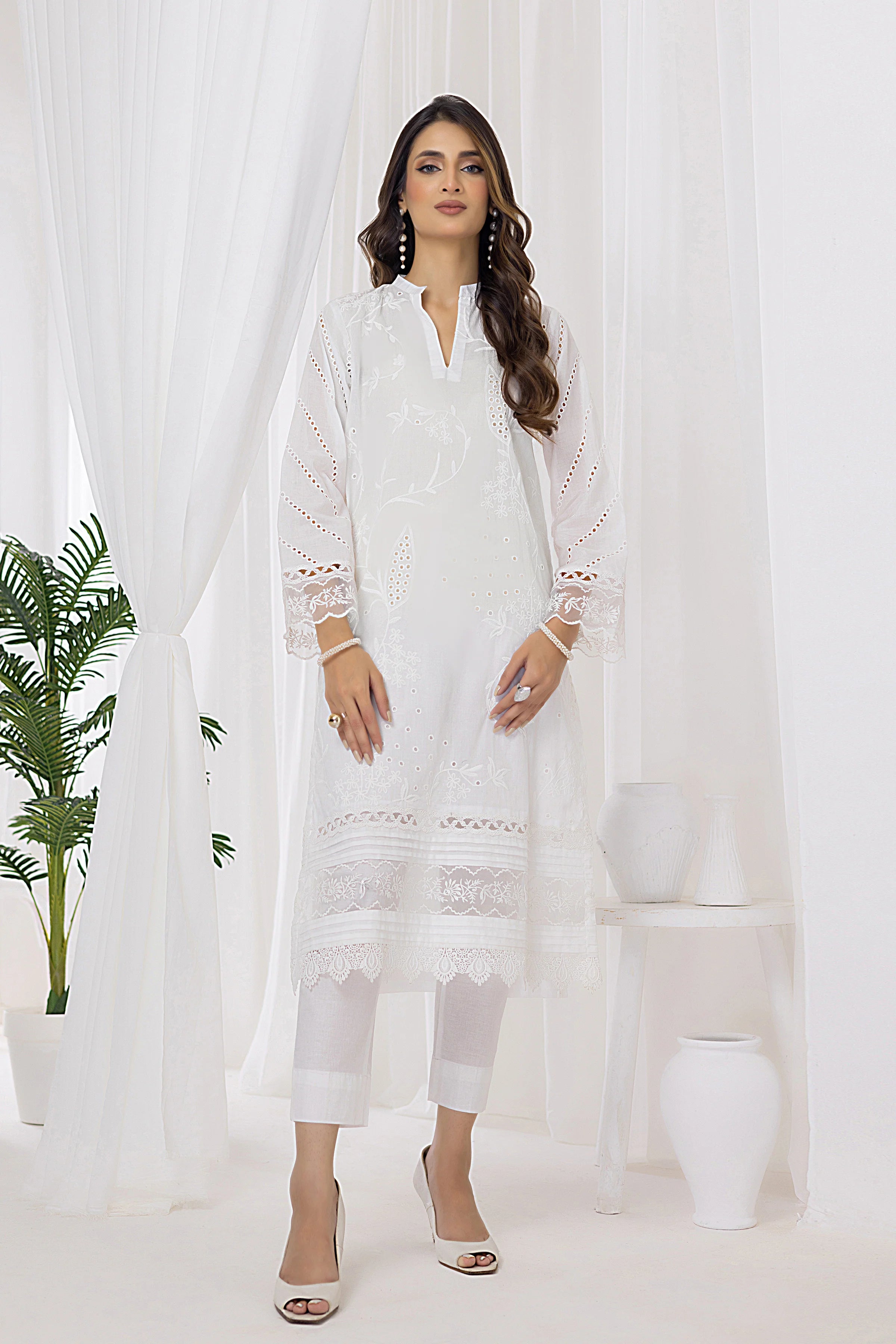White Anarkali Kurti Designs | Beat The Heat In Trendy Cotton White Kurti /  Long White Kurti Designs - YouTube