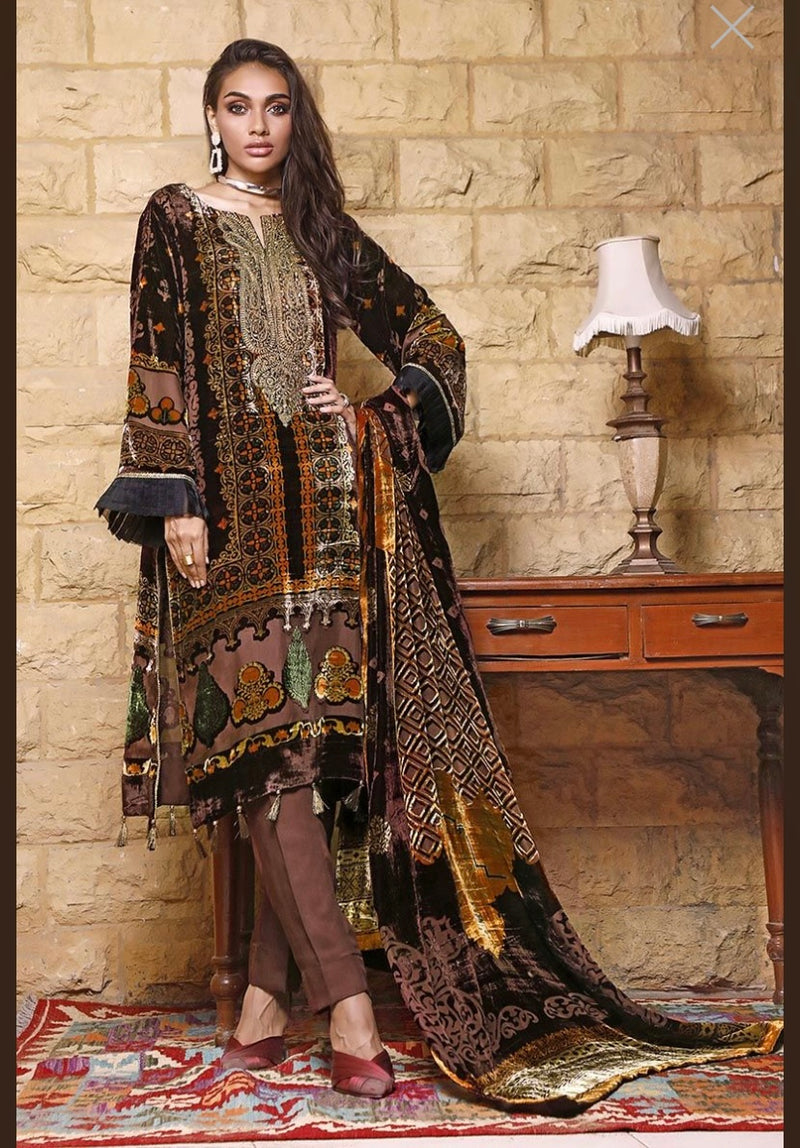 Gul Ahmed Velvet Stitched Suits -26