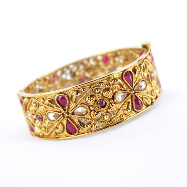 Gold Clover Design Kada - Available in 4 colors