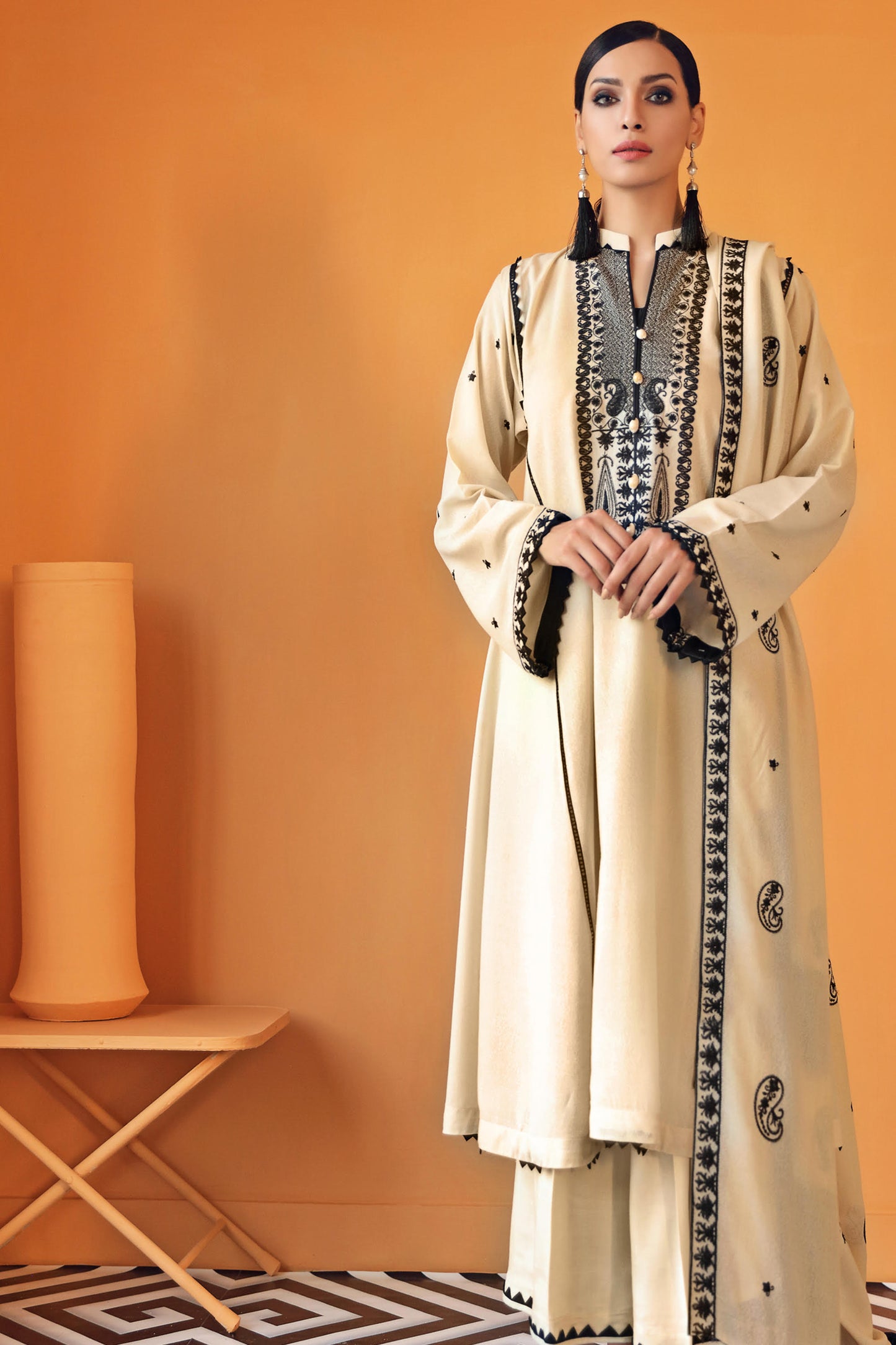 Gul Ahmed Winter Stitched 3pc suit