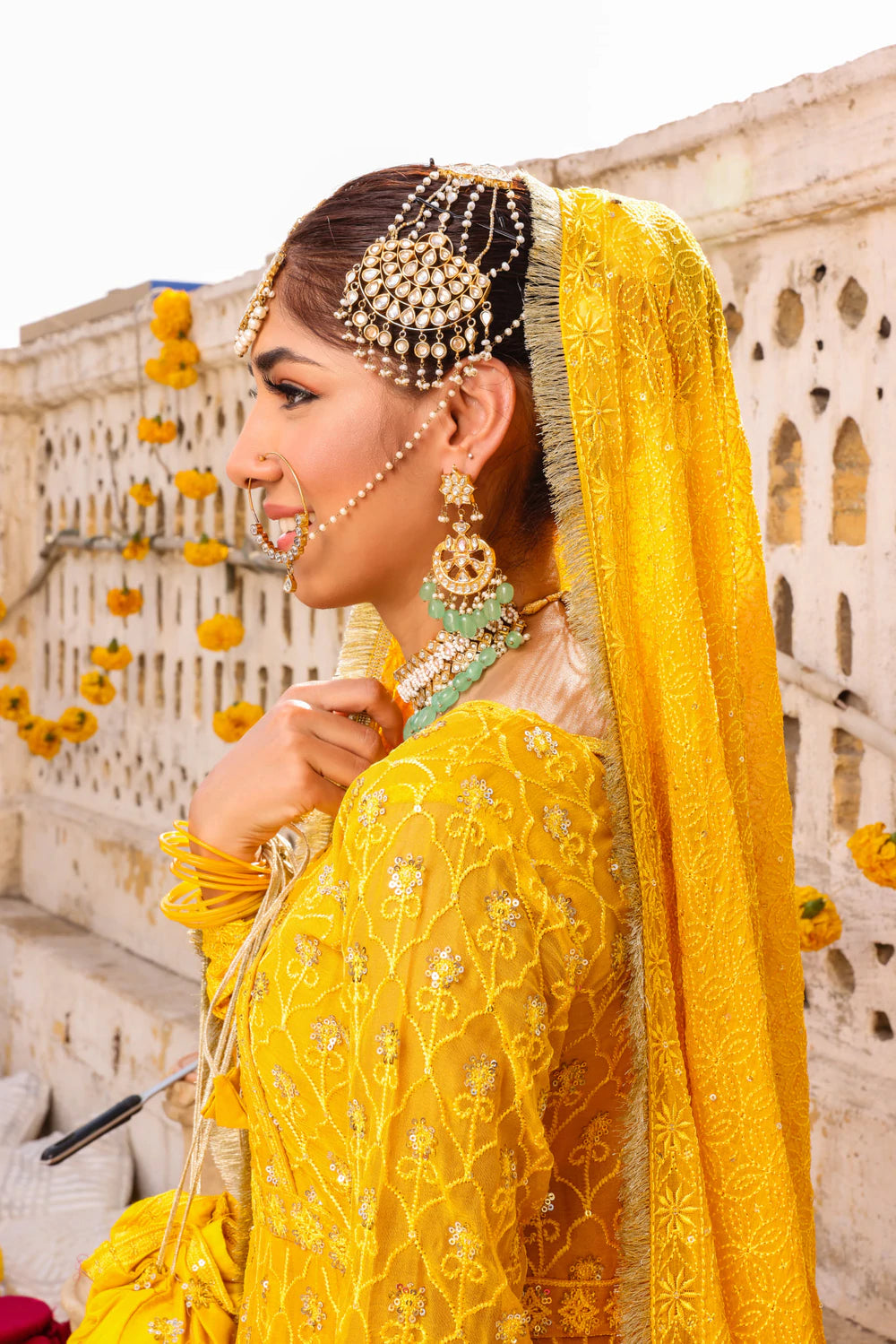 Yellow Pishwas Chikankari