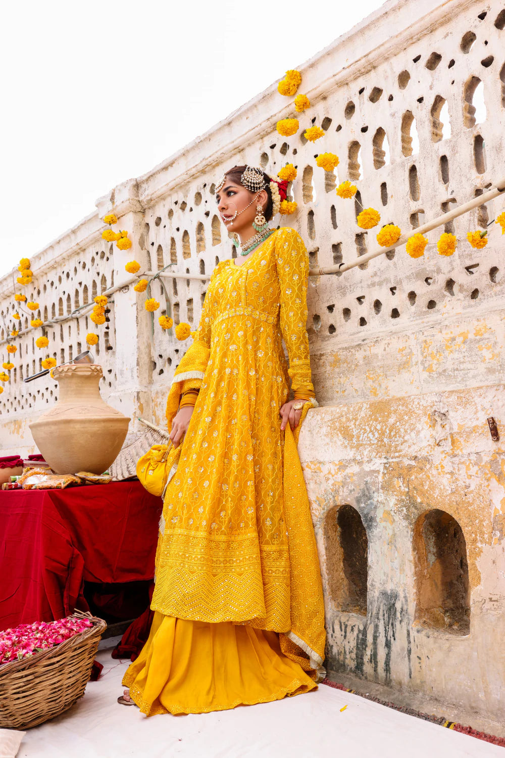 Yellow Pishwas Chikankari